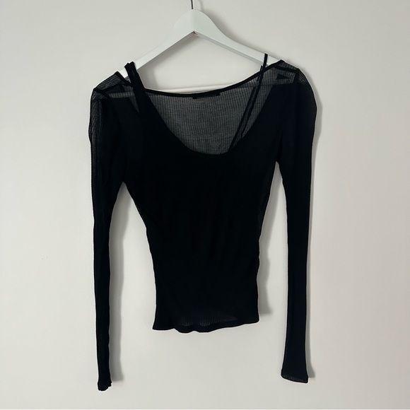 🌱2/$10 | Zara Black Asymmetrical Layered Top - Picture 2 of 7